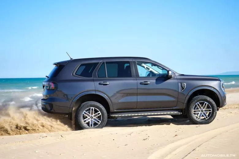 Ford Everest XLT : La Puissance et la Fiabilité au Service des Agences de Voyage