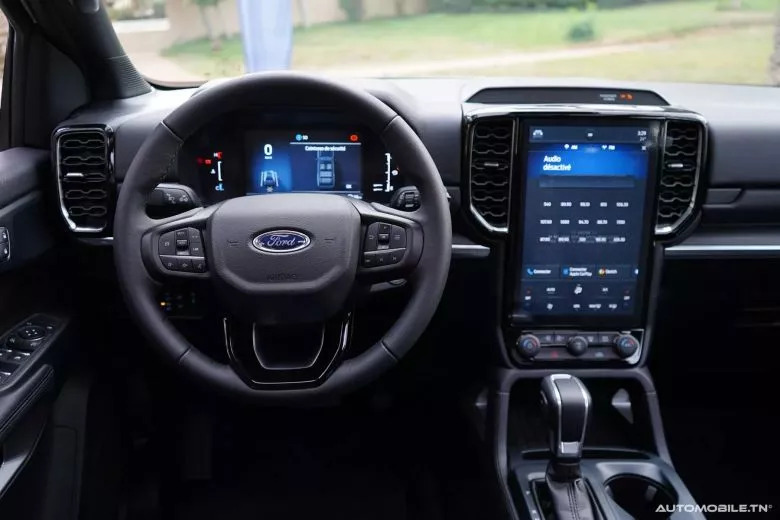 Ford Everest XLT: Tarif exclusif pour les agences de voyage