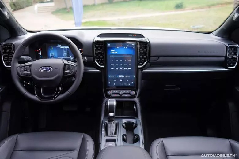 Ford Everest XLT: Tarif exclusif pour les agences de voyage