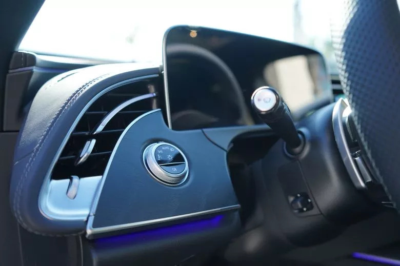 Les essais Mercedes-Benz au Four Seasons Gammarth