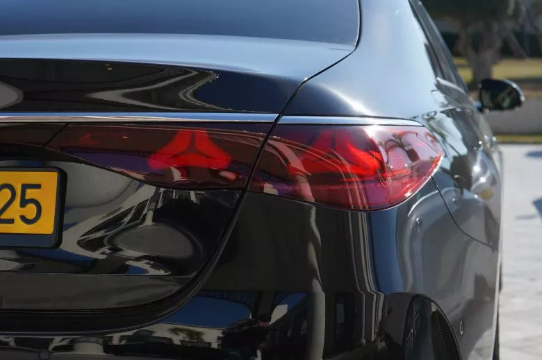 Les essais Mercedes-Benz au Four Seasons Gammarth