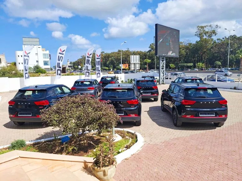 NIMR livre les premiers DFSK Glory 500 à ses clients