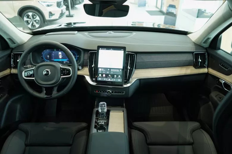 Volvo XC90 2.0 l Recharge Ultimate Bright