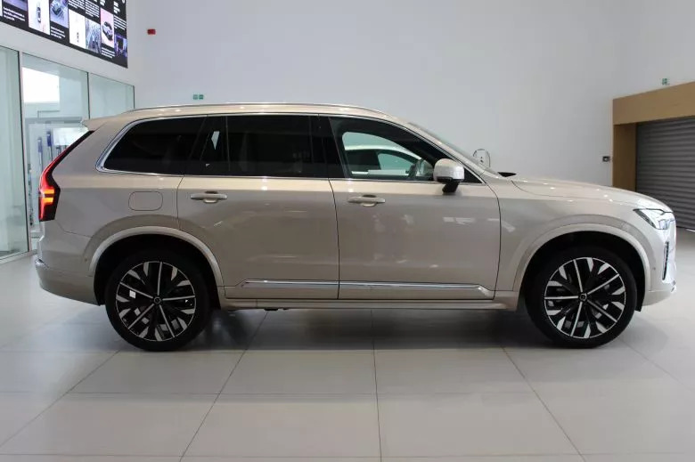 Volvo XC90 2.0 l Recharge Ultimate Bright
