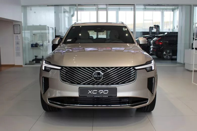 Volvo XC90 2.0 l Recharge Ultimate Bright
