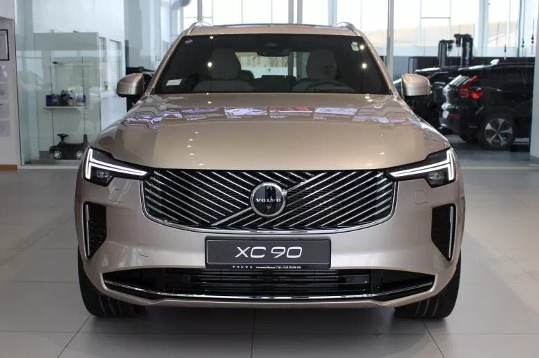 Volvo XC90 2.0 l Recharge Ultimate Bright