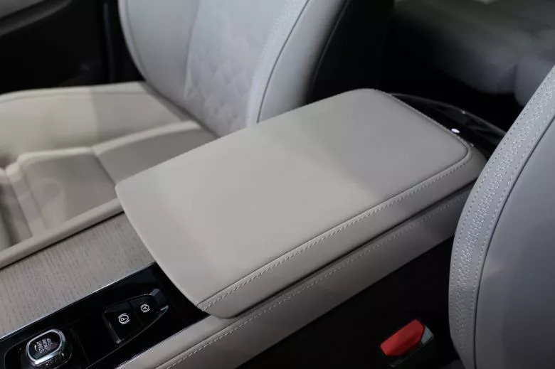 Volvo XC90 2.0 l Recharge Ultimate Bright