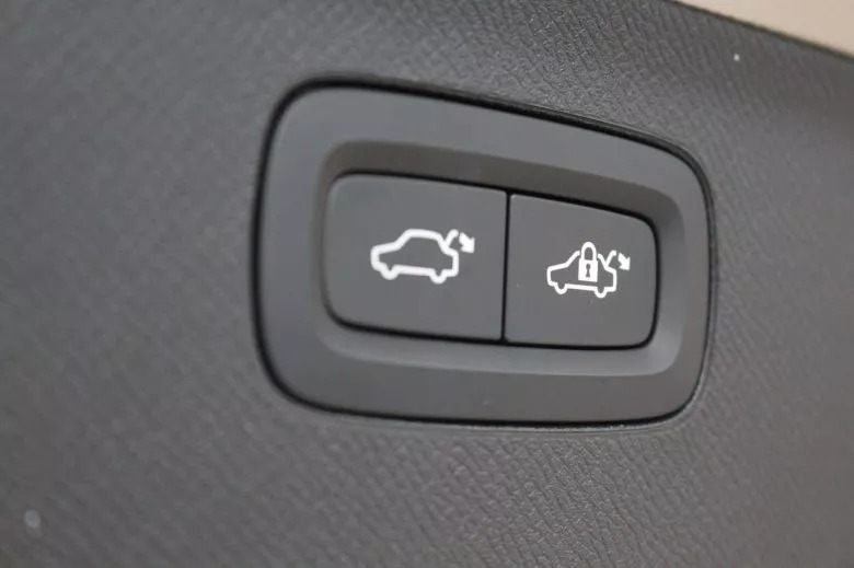 Volvo XC90 2.0 l Recharge Ultimate Bright