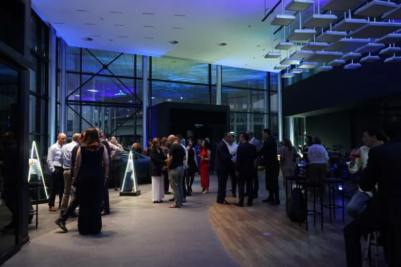 Mercedes-Benz Tunisie dévoile The New Code : une immersion inédite dans l’univers du luxe électrique