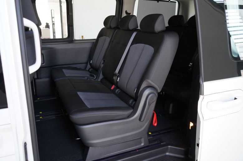 Hyundai Staria 9 places 2.2 CRDI