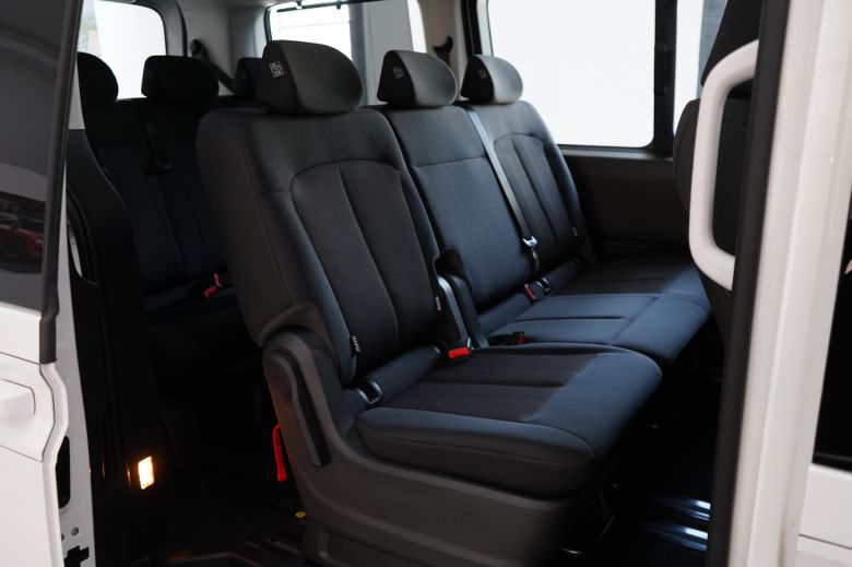 Hyundai Staria 9 places 2.2 CRDI