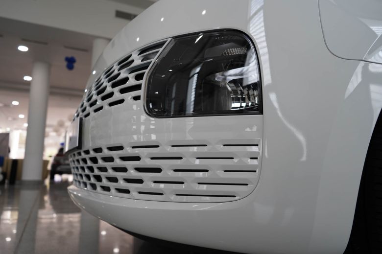 Hyundai Staria 9 places 2.2 CRDI