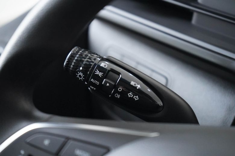 Hyundai Staria 9 places 2.2 CRDI