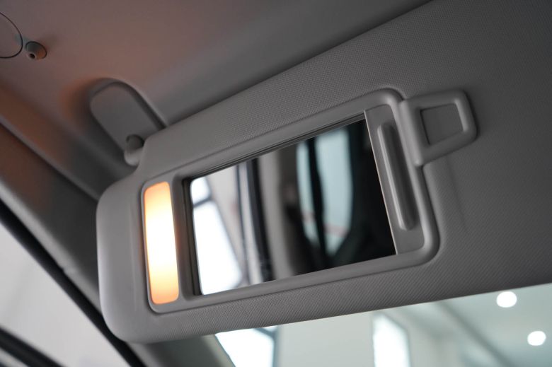 Hyundai Staria 9 places 2.2 CRDI