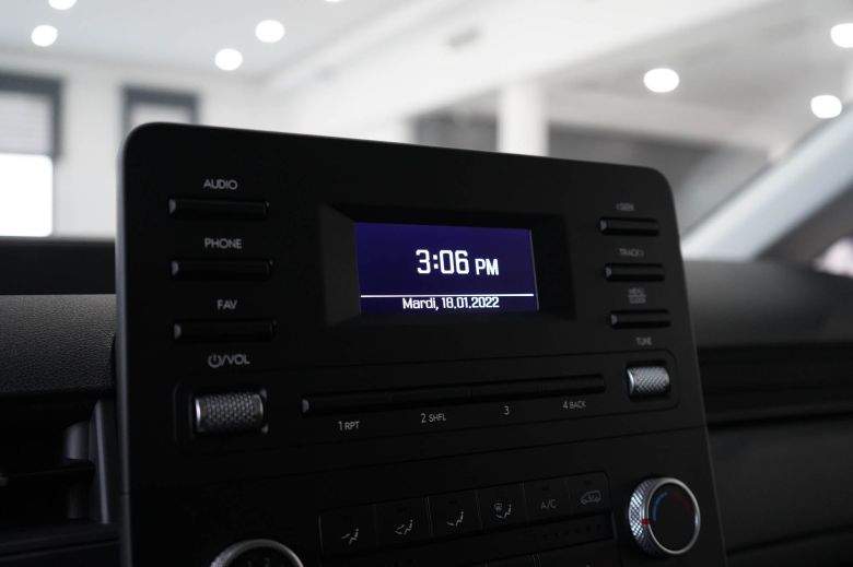 Hyundai Staria 9 places 2.2 CRDI