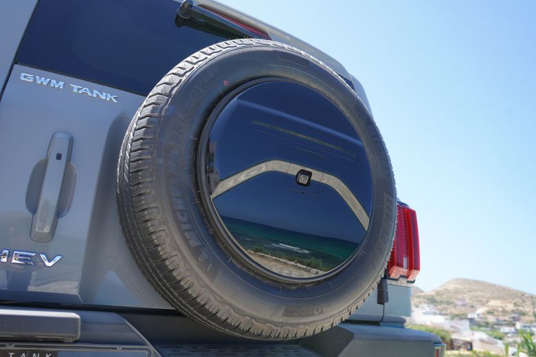 GWM Tank 300 HEV 2.0 L