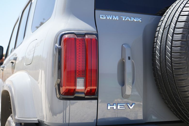 GWM Tank 300 HEV 2.0 L