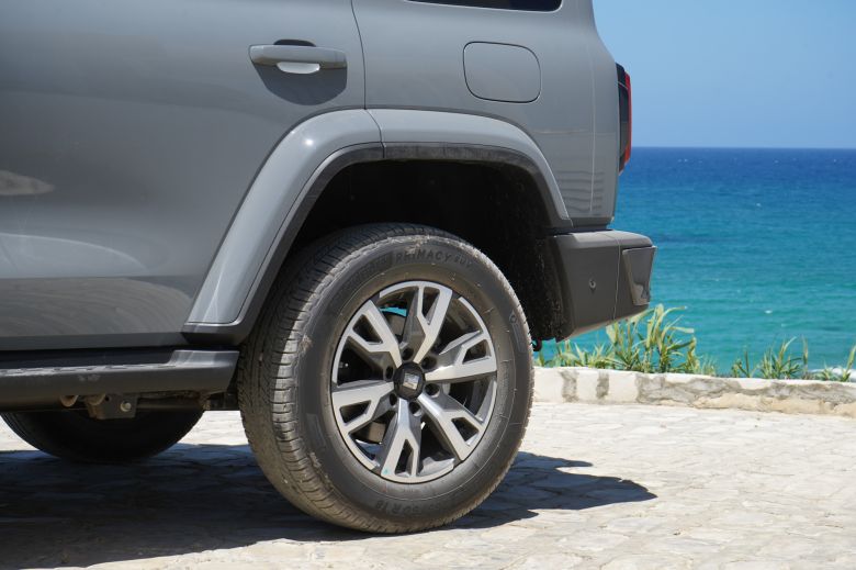 GWM Tank 300 HEV 2.0 L