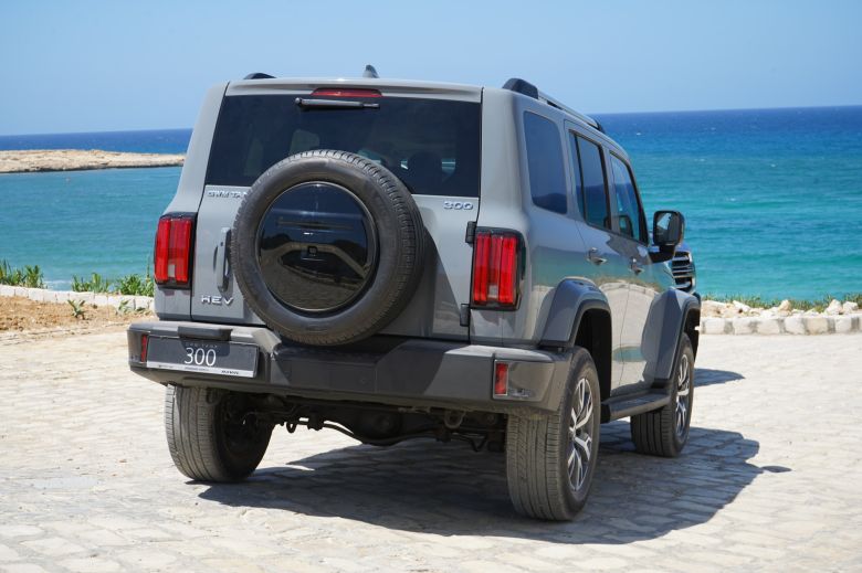 GWM Tank 300 HEV 2.0 L