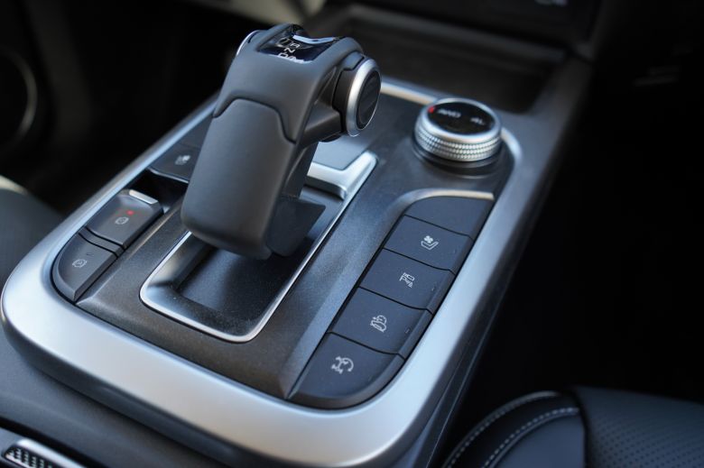 GWM Tank 300 HEV 2.0 L