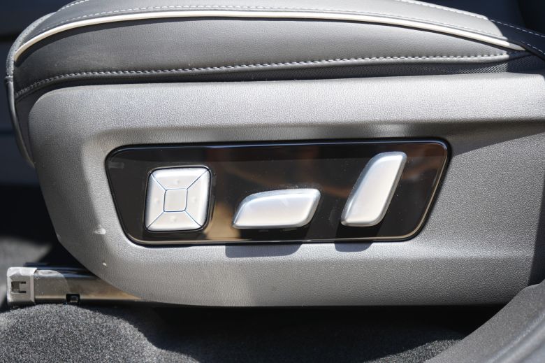 GWM Tank 300 HEV 2.0 L