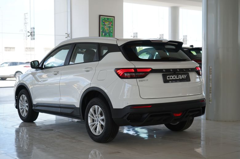 Geely Coolray 1.5 L