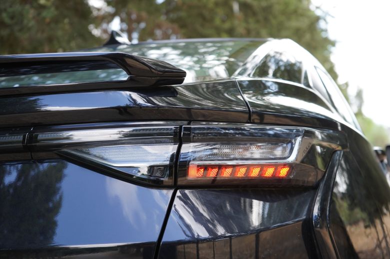 Dongfeng Shine 1.5 Mach Power BVA