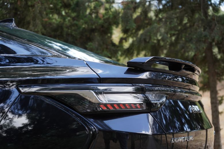 Dongfeng Shine 1.5 Mach Power BVA