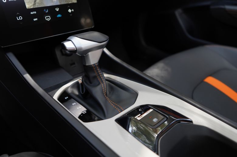 Dongfeng Shine 1.5 Mach Power BVA