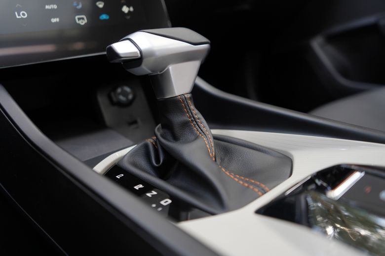 Dongfeng Shine 1.5 Mach Power BVA