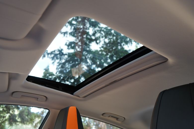 Dongfeng Shine 1.5 Mach Power BVA