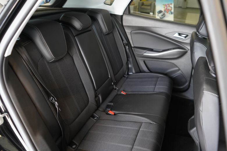 Opel Grandland 1.6 L Turbo GS Line BVA