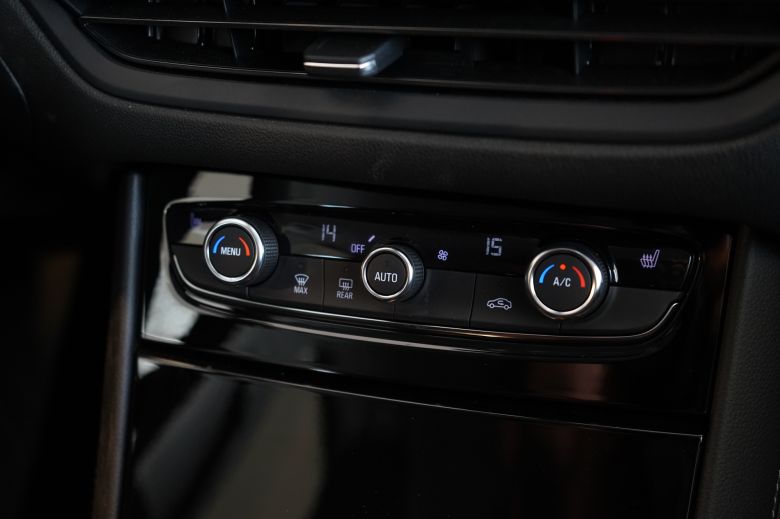 Opel Grandland 1.6 L Turbo GS Line BVA