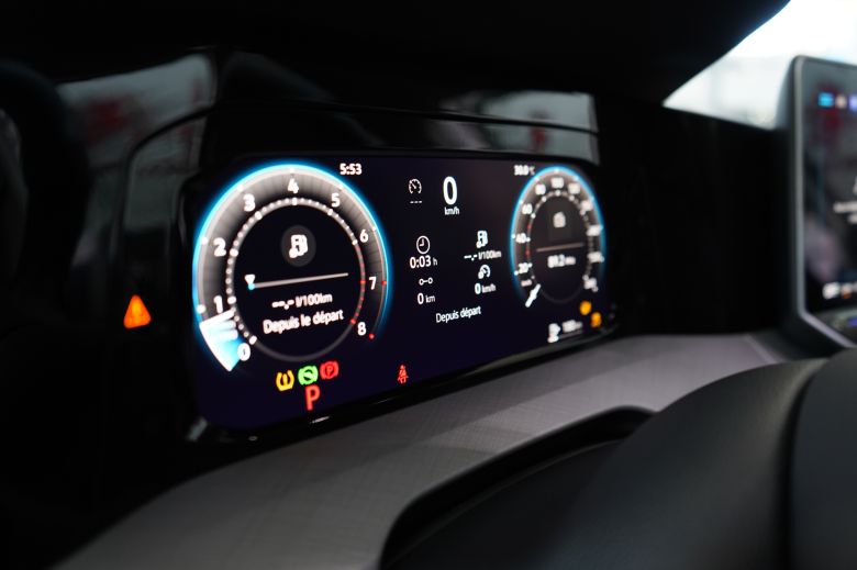 Volkswagen Golf 8 1.4 L TSI Drive