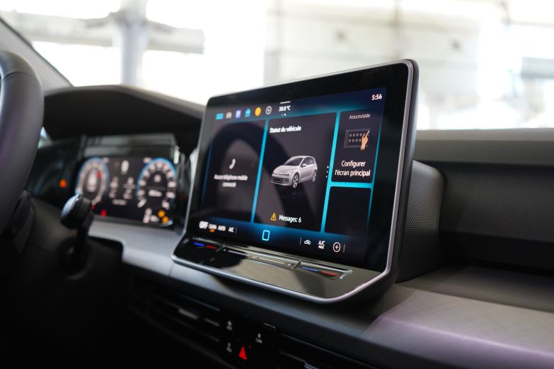 Volkswagen Golf 8 1.4 L TSI Drive