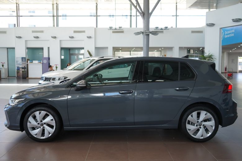 Volkswagen Golf 8 1.4 L TSI Life