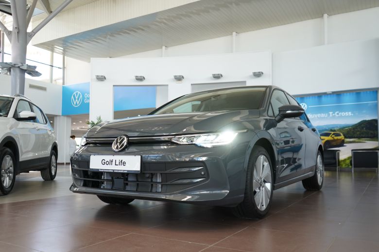 Volkswagen Golf 8 1.4 L TSI Life