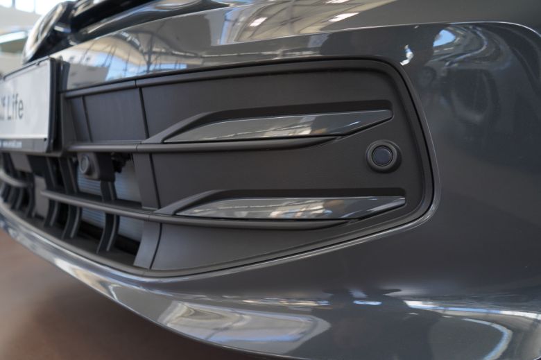 Volkswagen Golf 8 1.4 L TSI Life