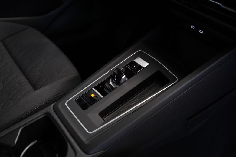 Volkswagen Golf 8 1.4 L TSI Life