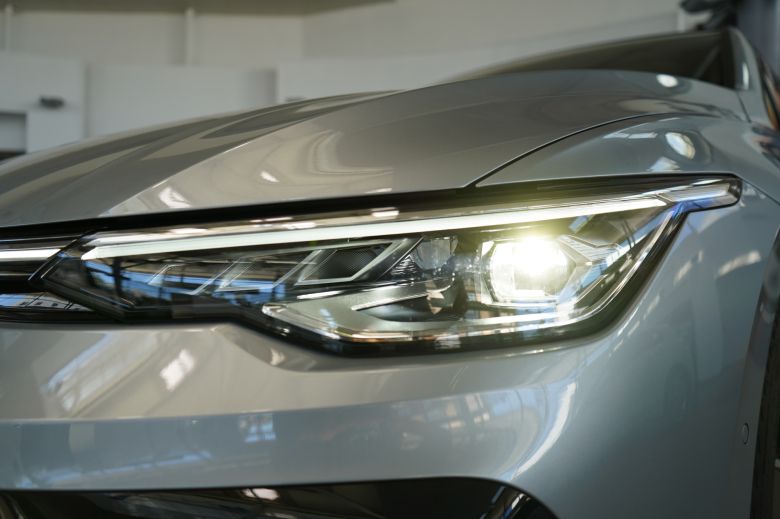 Volkswagen Golf 8 1.4 L TSI R-Line