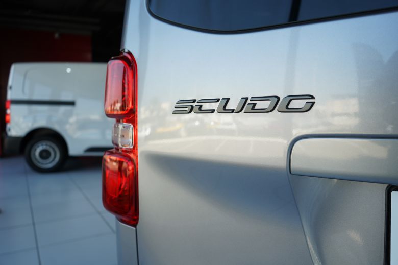 Fiat Tunisie dévoile le nouveau Scudo Combi 9 places : confort, élégance et polyvalence réunis