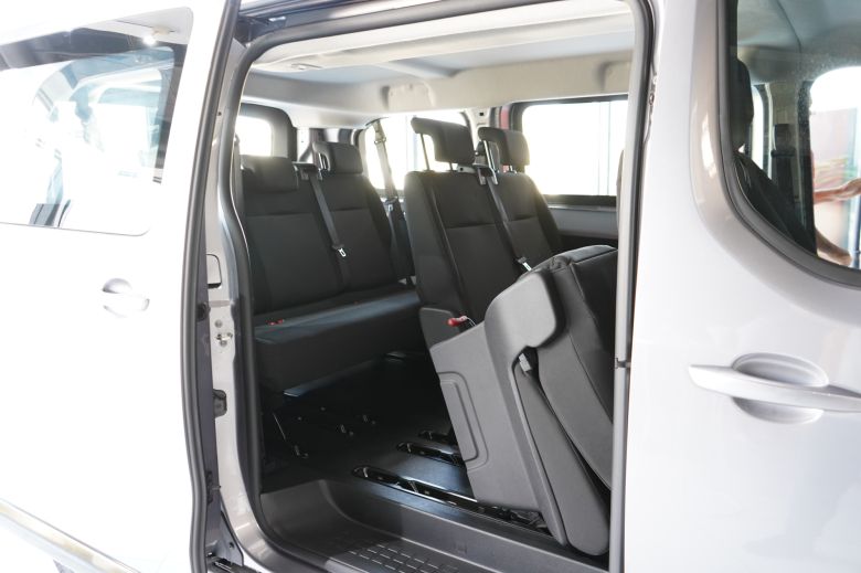 Fiat Tunisie dévoile le nouveau Scudo Combi 9 places : confort, élégance et polyvalence réunis