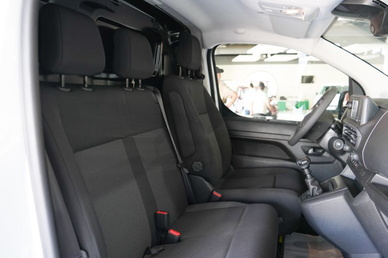 Fiat Tunisie dévoile le nouveau Scudo Combi 9 places : confort, élégance et polyvalence réunis