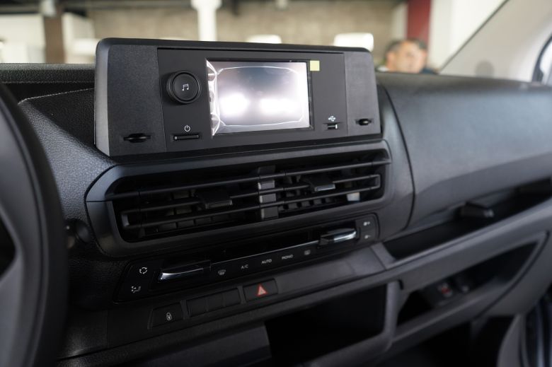 Fiat Tunisie dévoile le nouveau Scudo Combi 9 places : confort, élégance et polyvalence réunis