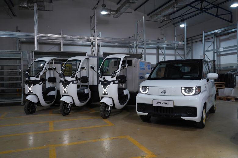 Hyacinth Automotive ouvre la voie de la logistique 100% électrique avec Cenntro et RAPSEV