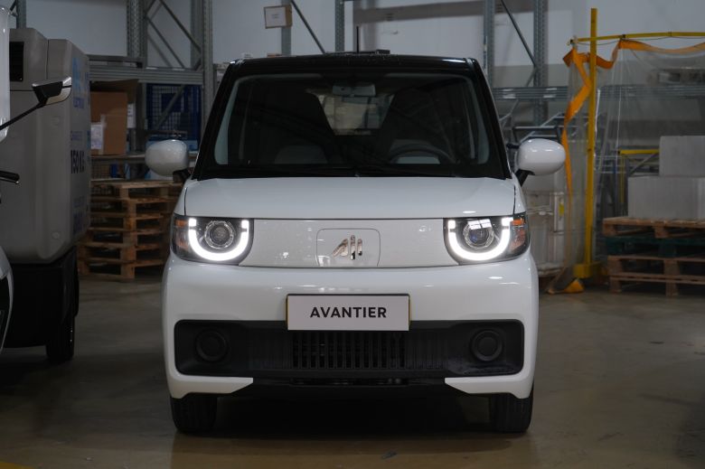 Hyacinth Automotive ouvre la voie de la logistique 100% électrique avec Cenntro et RAPSEV