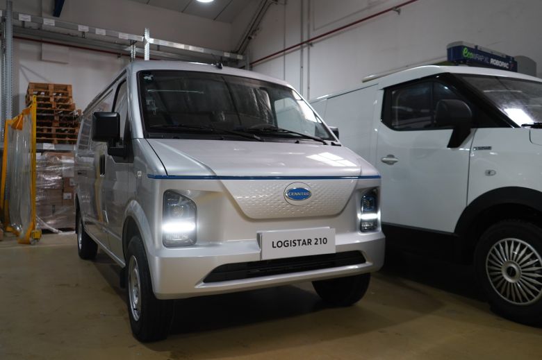 Hyacinth Automotive ouvre la voie de la logistique 100% électrique avec Cenntro et RAPSEV