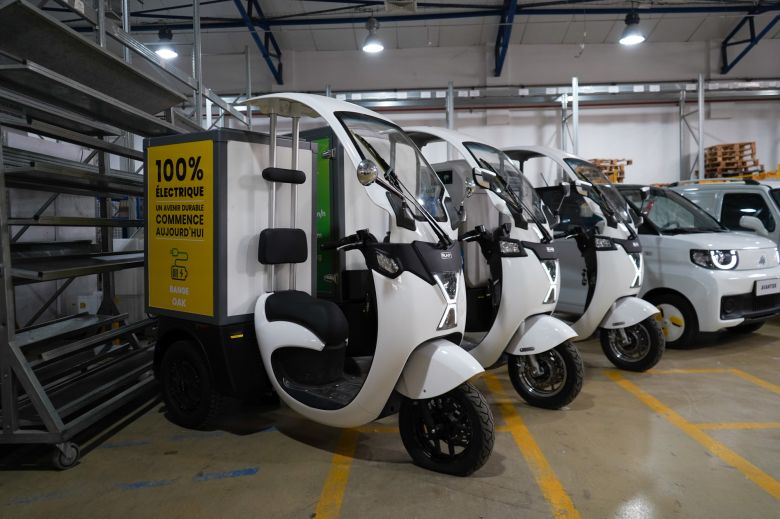 Hyacinth Automotive ouvre la voie de la logistique 100% électrique avec Cenntro et RAPSEV