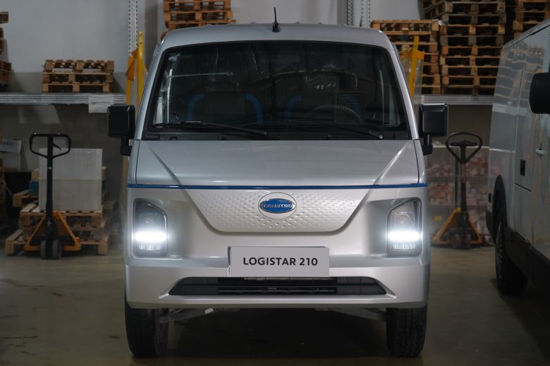 Hyacinth Automotive ouvre la voie de la logistique 100% électrique avec Cenntro et RAPSEV