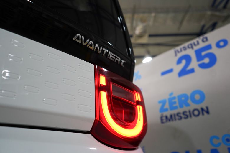 Hyacinth Automotive ouvre la voie de la logistique 100% électrique avec Cenntro et RAPSEV